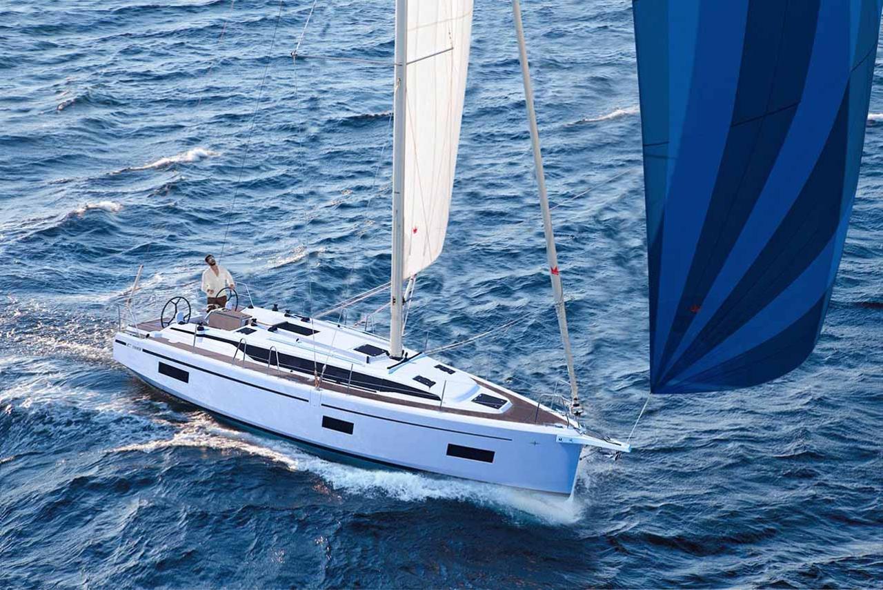 Najam Bavaria C38 "Lizzy" u destinaciji Palma de Mallorca | Nautilus - Slika 4