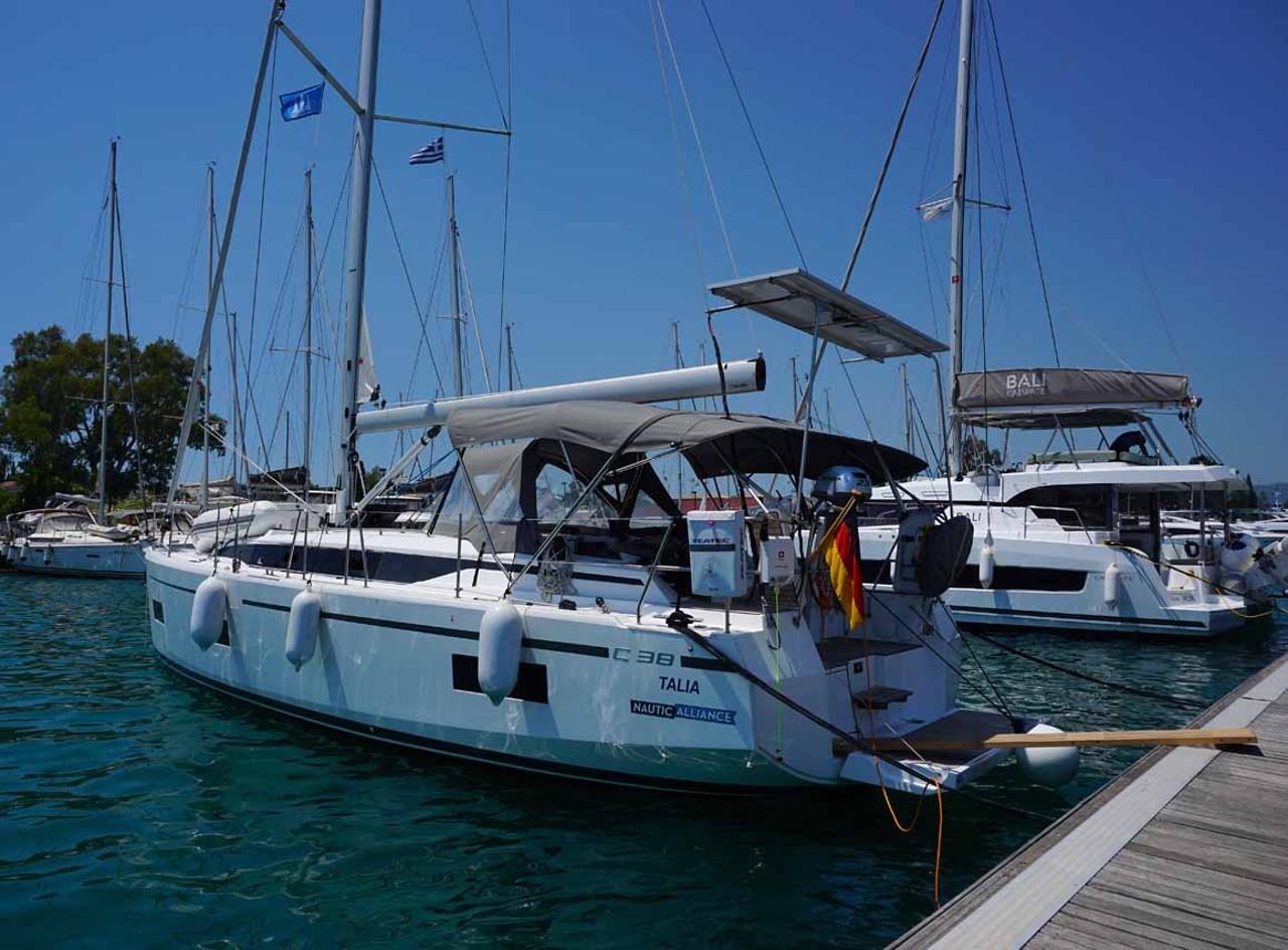 Najam Bavaria C38 "Talia" u destinaciji Krf | Nautilus - Slika 3