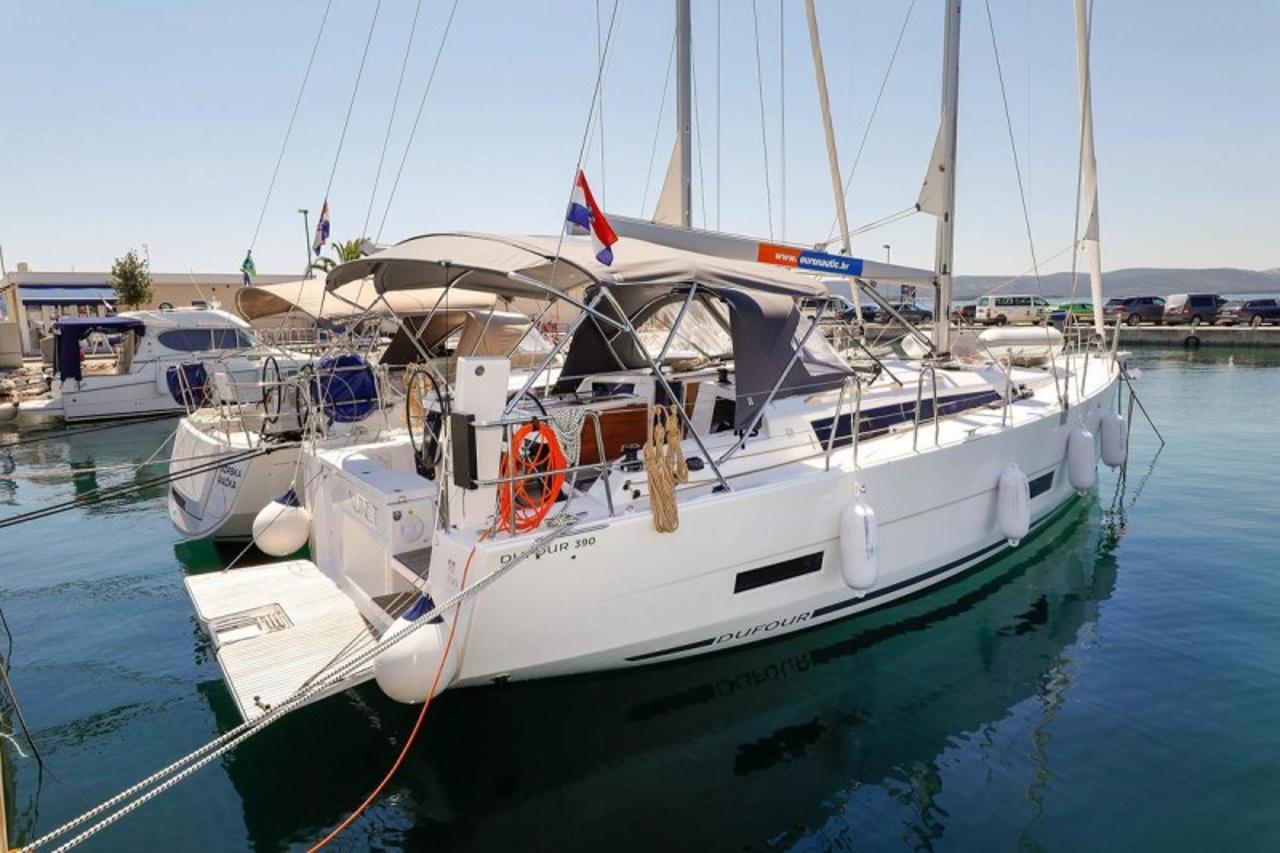 Charter Dufour 390 GL "Nunet" in Biograd na Moru | Nautilus - Slika 3