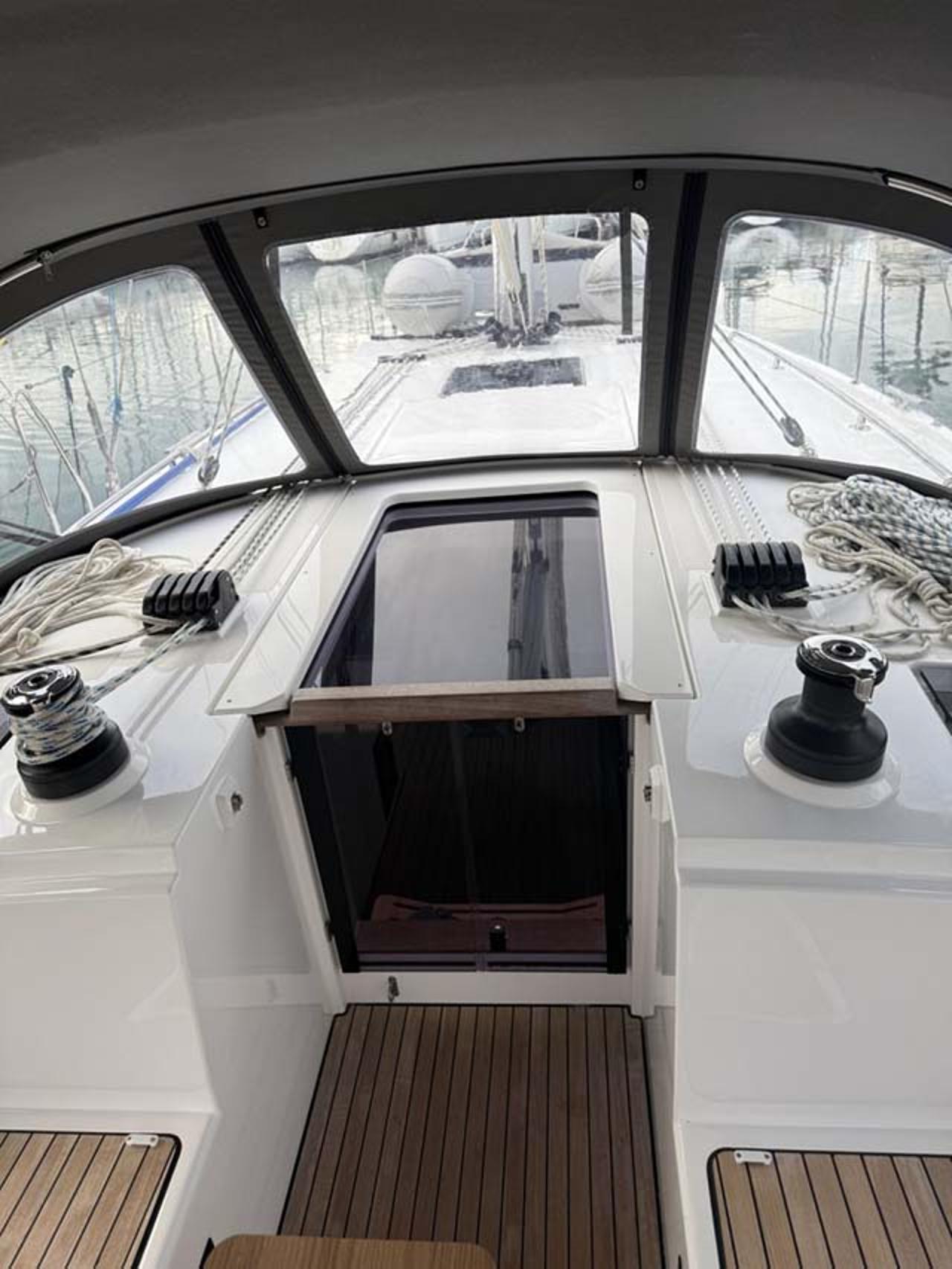 Najam Bavaria C42 Style "Aurelia" u destinaciji Palma de Mallorca | Nautilus - Slika 4