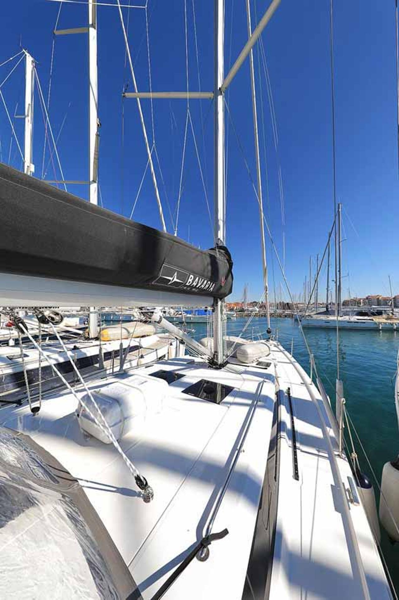 Najam Bavaria C45 Holiday "A.HO.I. one" u destinaciji Biograd na Moru | Nautilus - Slika 4