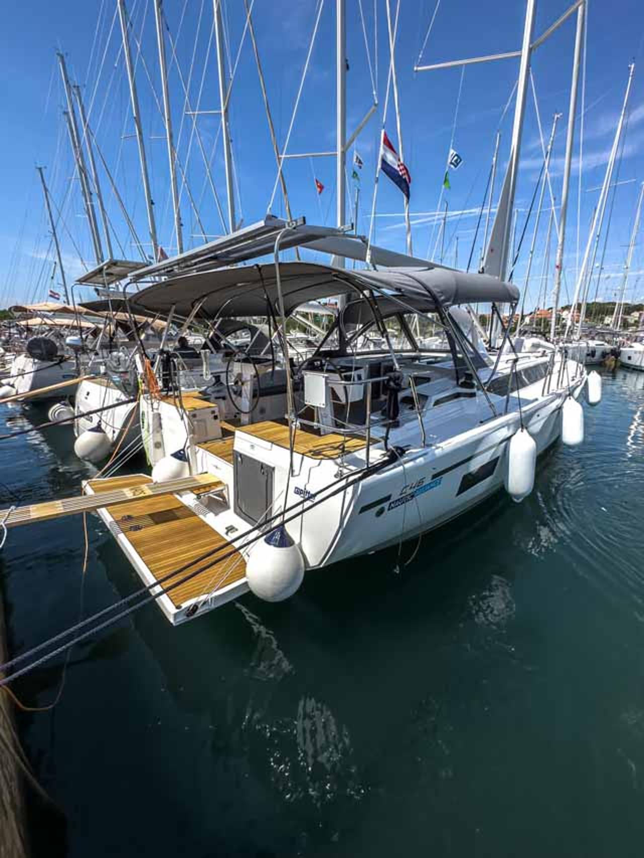 Charter Bavaria C46 - 4 cab. "Naos" in Pula | Nautilus - Slika 3