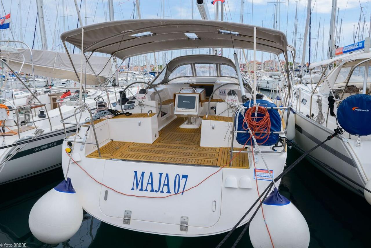 Noleggio Elan 514 Impression - 4 + 1 cab. "Maja 07" a Pirovac | Nautilus - Slika 3