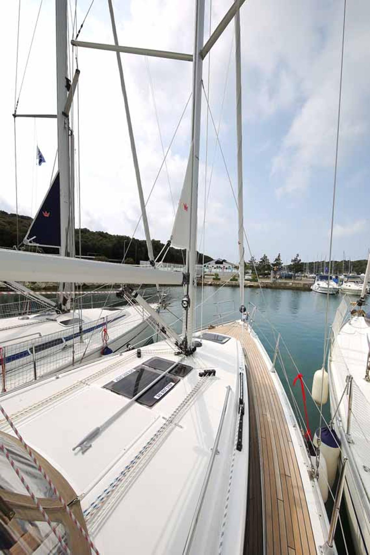 Charter Bavaria Cruiser 34 - 2 cab. "Chiara" in Trogir | Nautilus - Slika 3