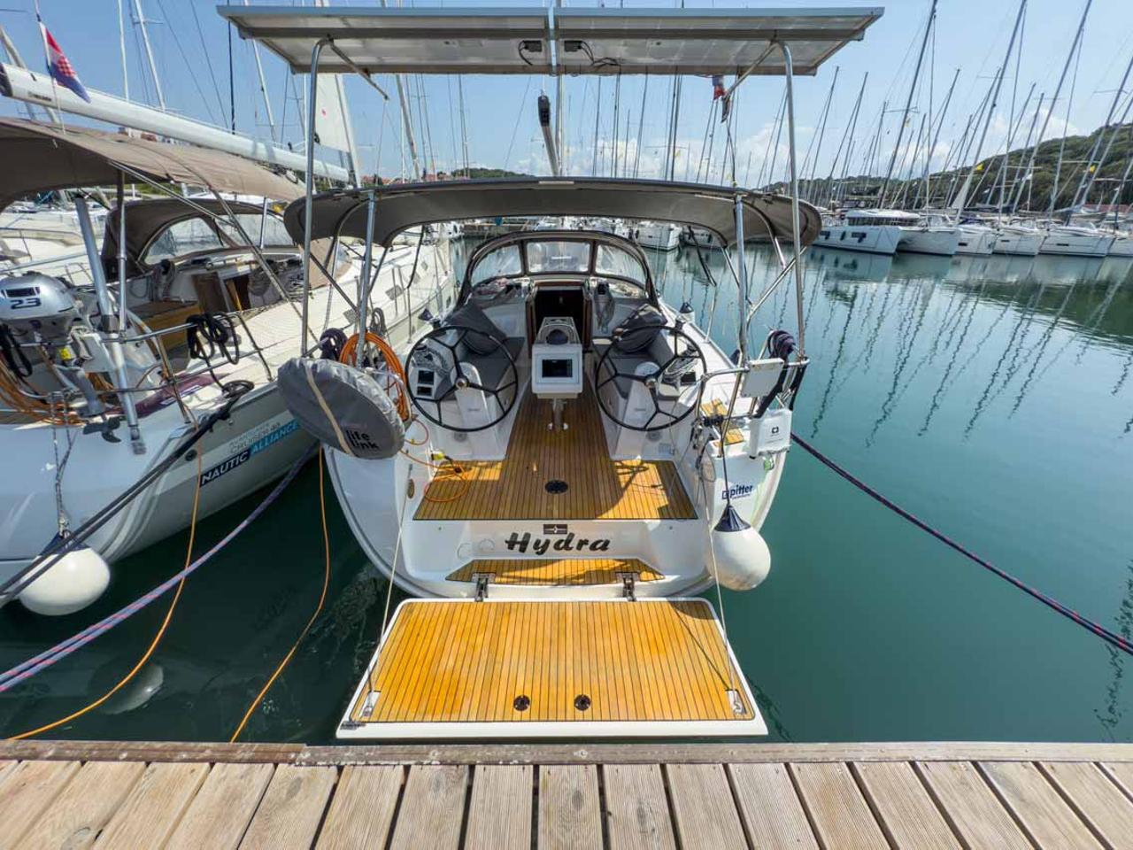 Noleggio Bavaria Cruiser 34 - 2 cab. "Hydra" a Pula | Nautilus - Slika 3