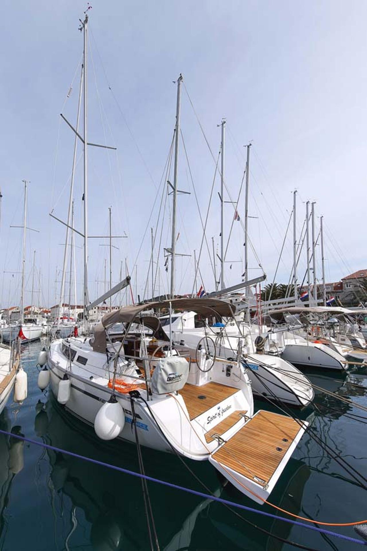 Najam Bavaria Cruiser 34 - 2 cab. "Spirit of Freedom" u destinaciji Pula | Nautilus - Slika 3