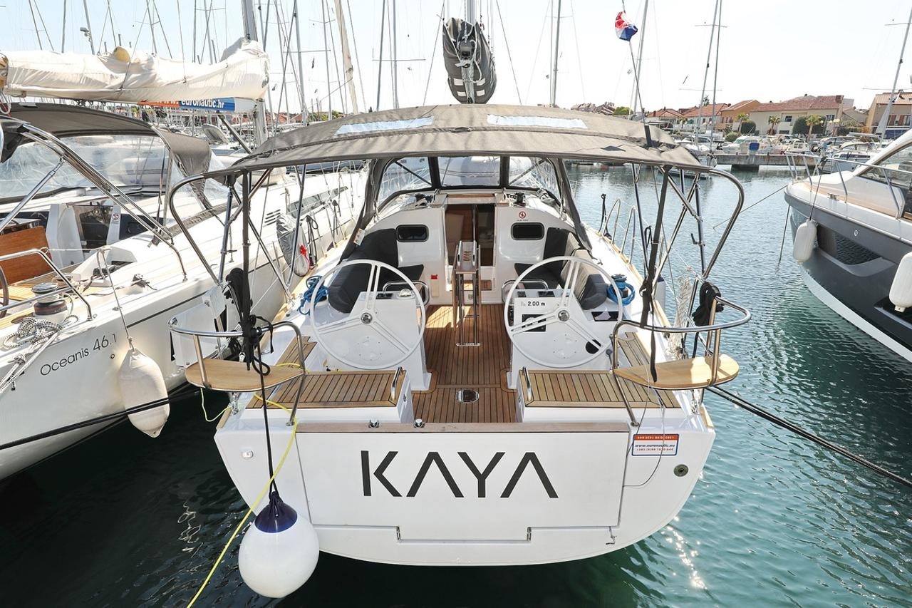 Charter Elan Impression 40.1 "Kaya" in Biograd na Moru | Nautilus - Slika 4