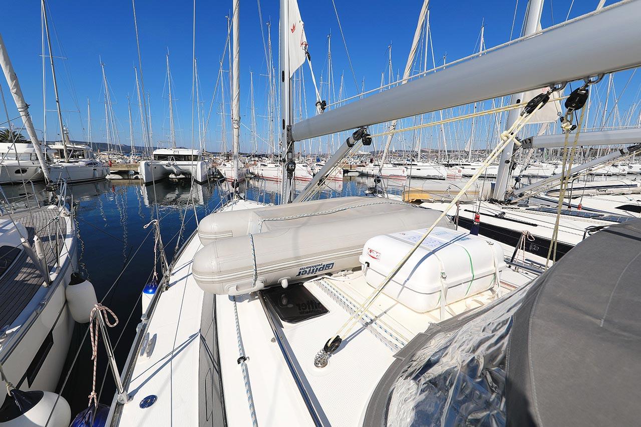 Charter Bavaria Cruiser 37 - 3 cab. "Bahari" in Trogir | Nautilus - Slika 4