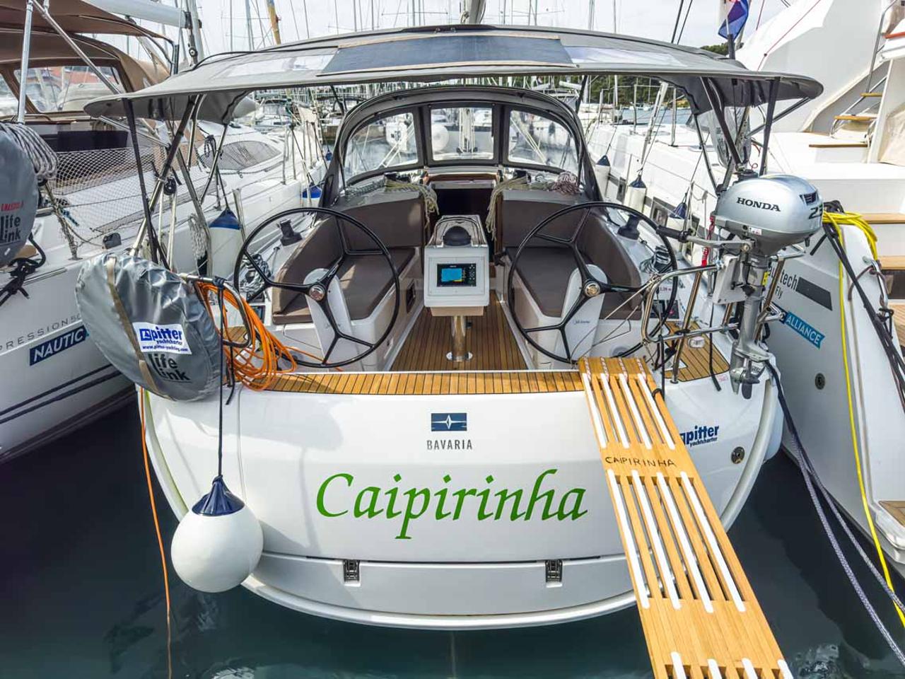 Charter Bavaria Cruiser 37 - 3 cab. "Caipirinha" in Pula | Nautilus - Slika 3