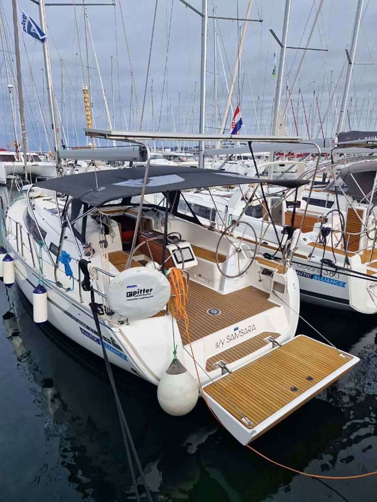 Charter Bavaria Cruiser 37 - 3 cab. "Samsara" in Biograd na Moru | Nautilus - Slika 3