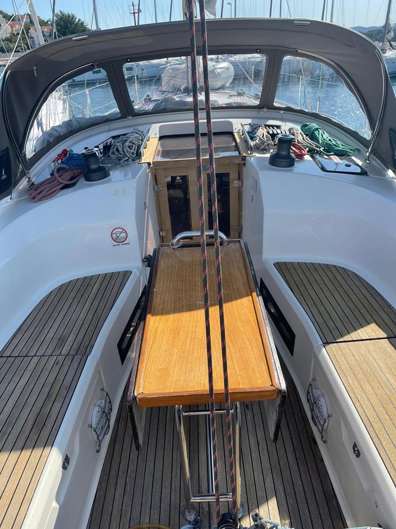 Noleggio Bavaria Cruiser 40 S "Allegro" a Jezera | Nautilus - Slika 4