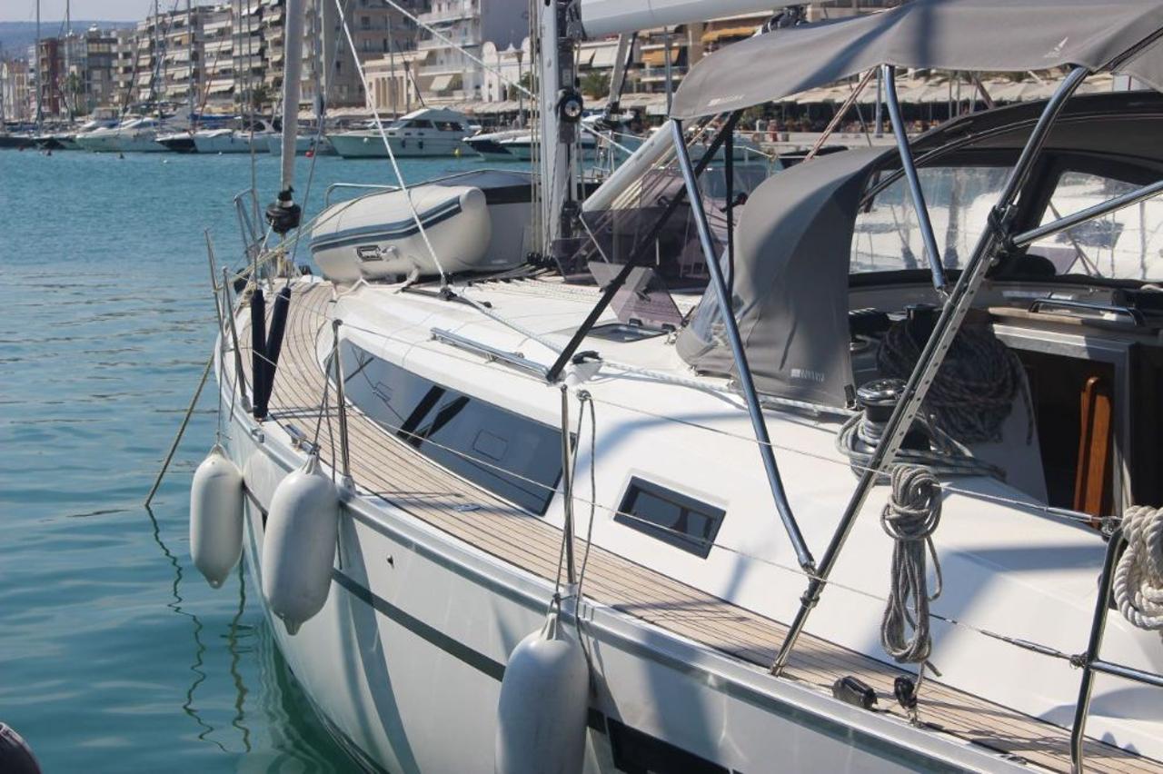Charter Bavaria Cruiser 41 - 3 cab. "MiraMare" in Volos | Nautilus - Slika 4