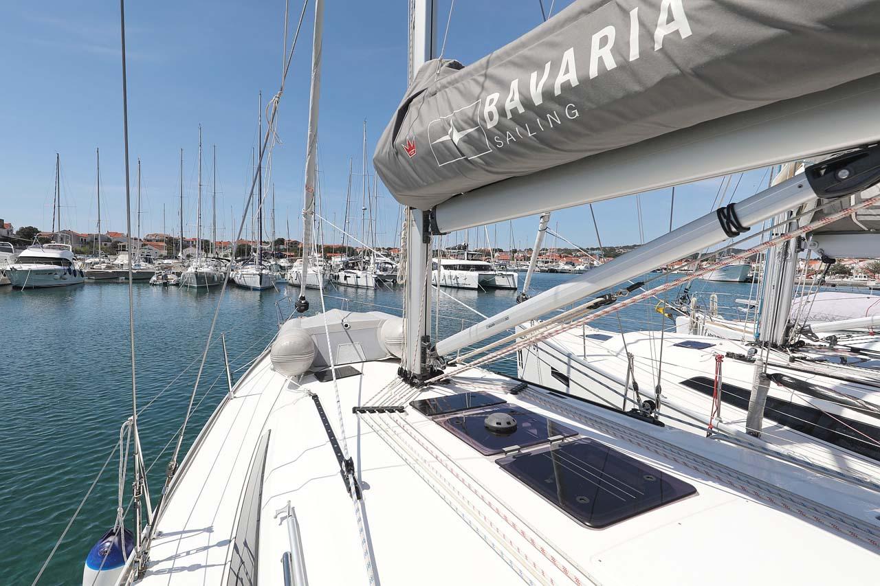 Charter Bavaria Cruiser 41 Style "Madrugada" in Jezera | Nautilus - Slika 4