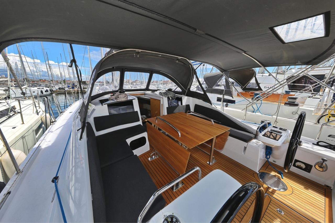 Najam Elan Impression 45 - 4 cab. "Furija" u destinaciji Biograd na Moru | Nautilus - Slika 4