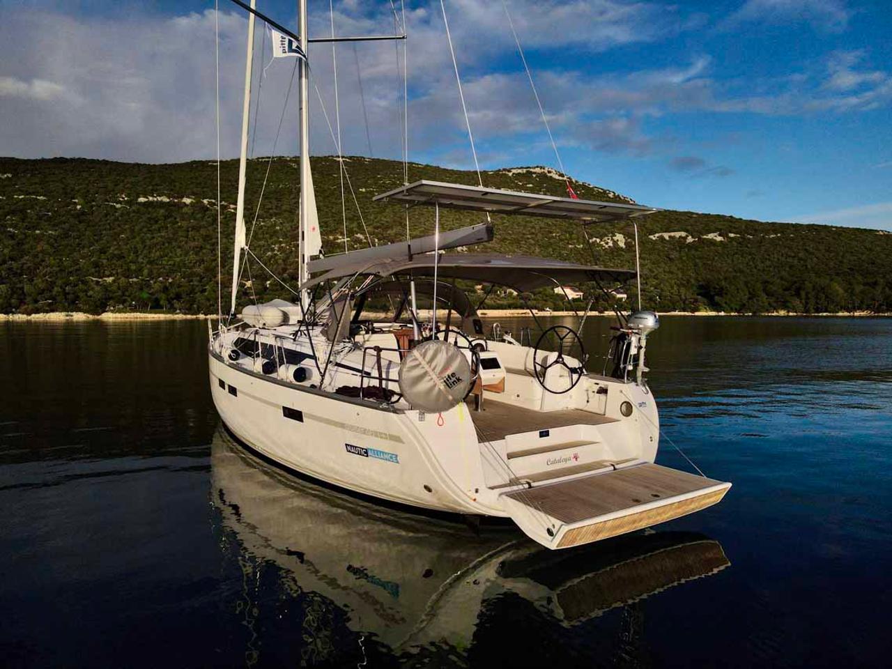 Najam Bavaria Cruiser 46 Style - 4 cab. "Cataleya" u destinaciji Biograd na Moru | Nautilus - Slika 3