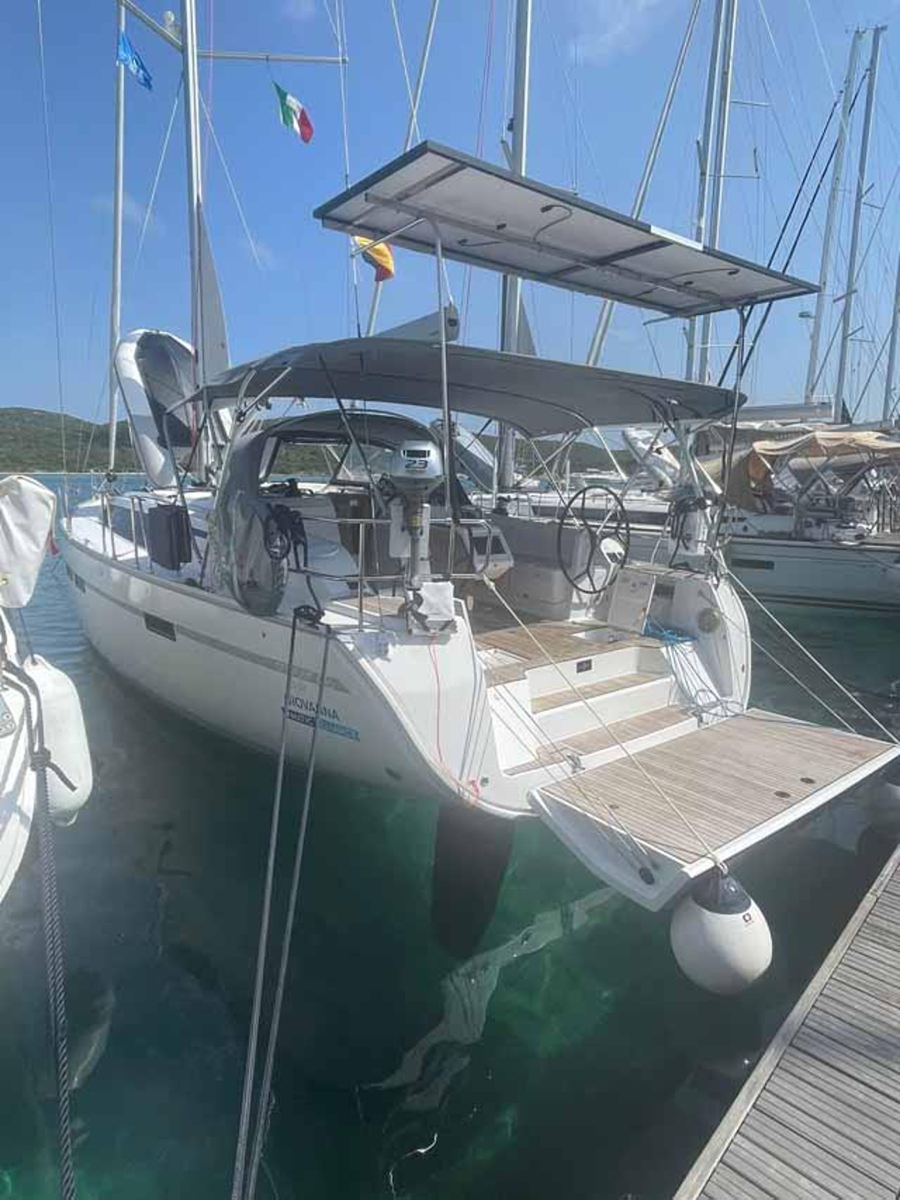 Charter Bavaria Cruiser 46 Style - 4 cab. "Giovanna" in Figari/Golfo Aranci | Nautilus - Slika 3