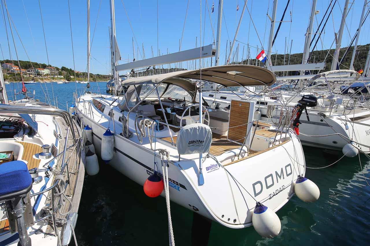 Najam Bavaria Cruiser 56 - 5 + 1 cab. "Domo" u destinaciji Pula | Nautilus - Slika 3