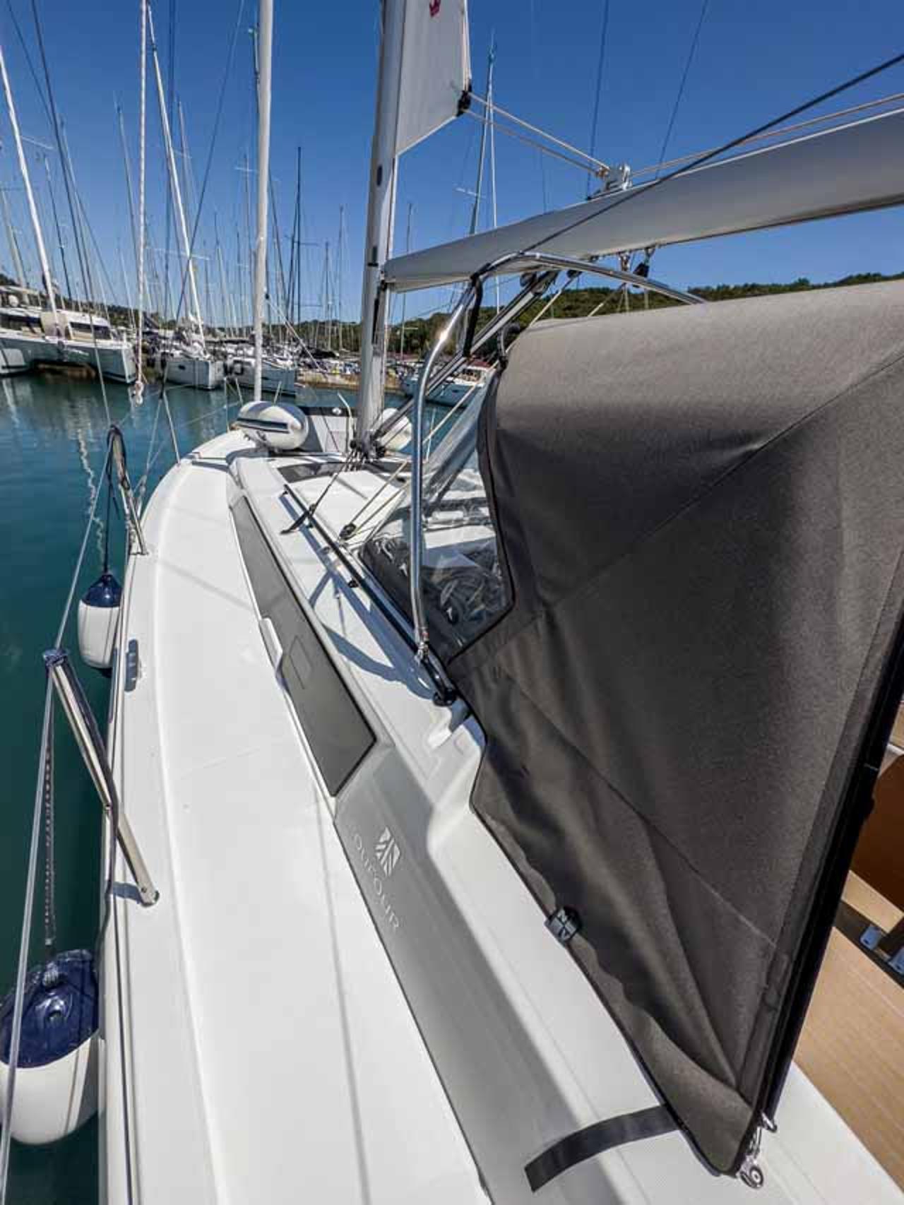 Najam Dufour 37 - 3 cab. "Arktur" u destinaciji Pula | Nautilus - Slika 4