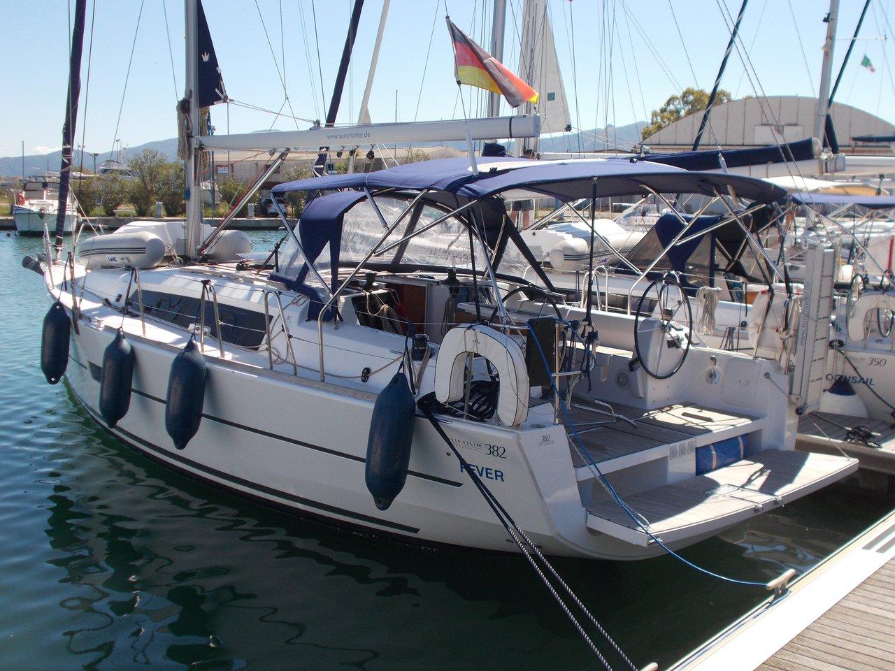 Najam Dufour 382 GL "Fever" u destinaciji Portoferraio | Nautilus - Slika 3