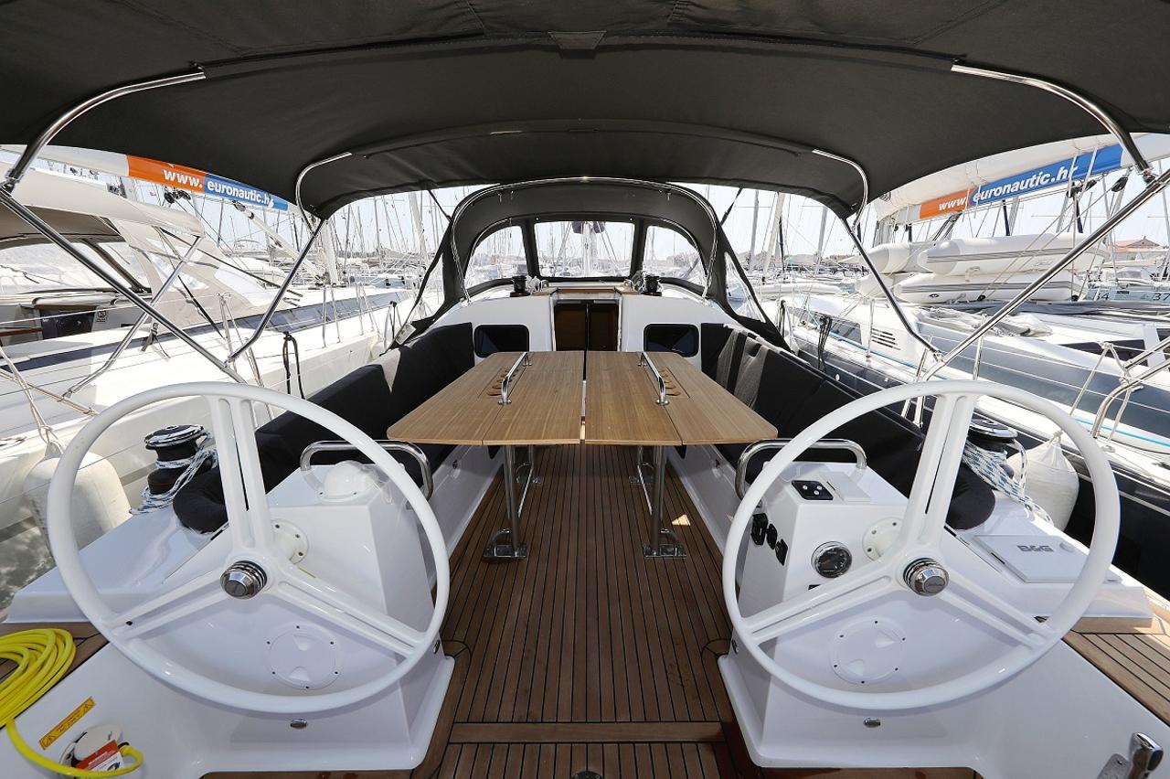 Noleggio Elan Impression 45.1 "Jackpot" a Biograd na Moru | Nautilus - Slika 3