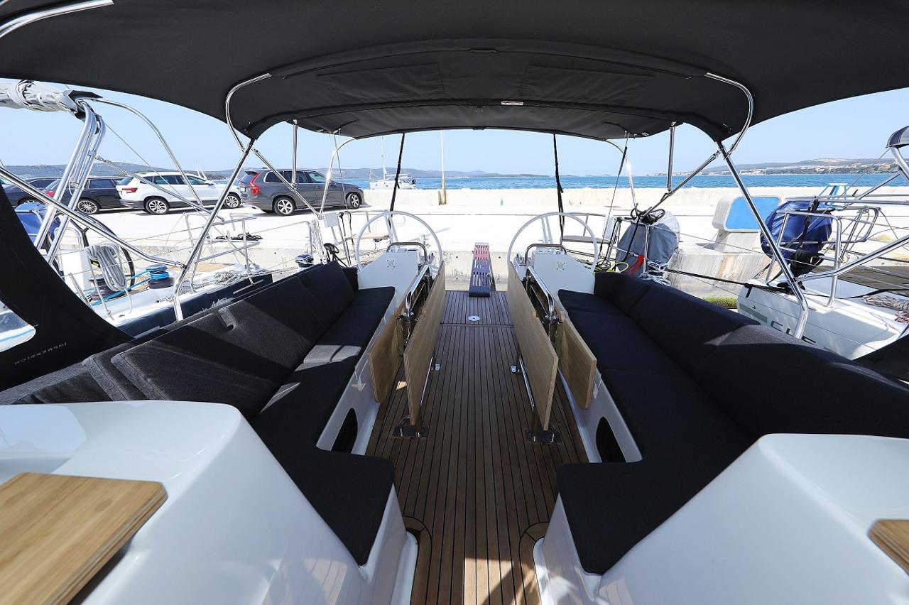 Noleggio Elan Impression 45.1 "Jackpot" a Biograd na Moru | Nautilus - Slika 4
