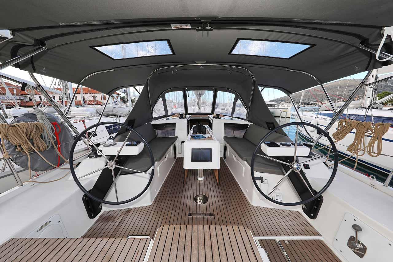 Najam Dufour 390 "Free Spirit" u destinaciji Trogir | Nautilus - Slika 4