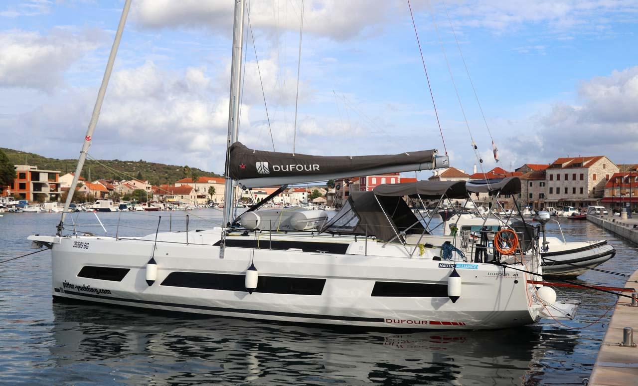 Noleggio Dufour 41 Performance - 3 cab. "Cygna" a Biograd na Moru | Nautilus - Slika 4