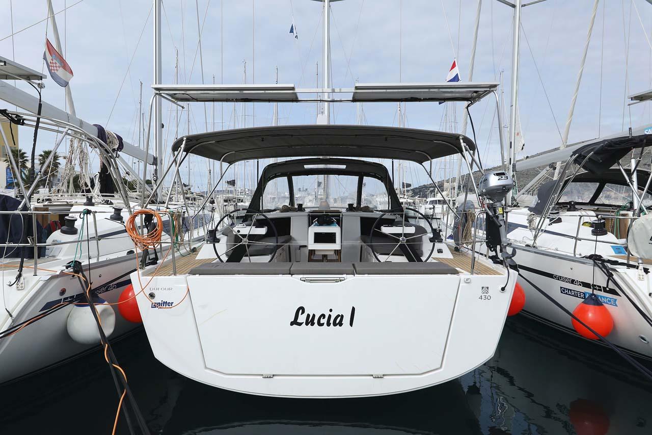Noleggio Dufour 430 "Lucia 1" a Trogir | Nautilus - Slika 3