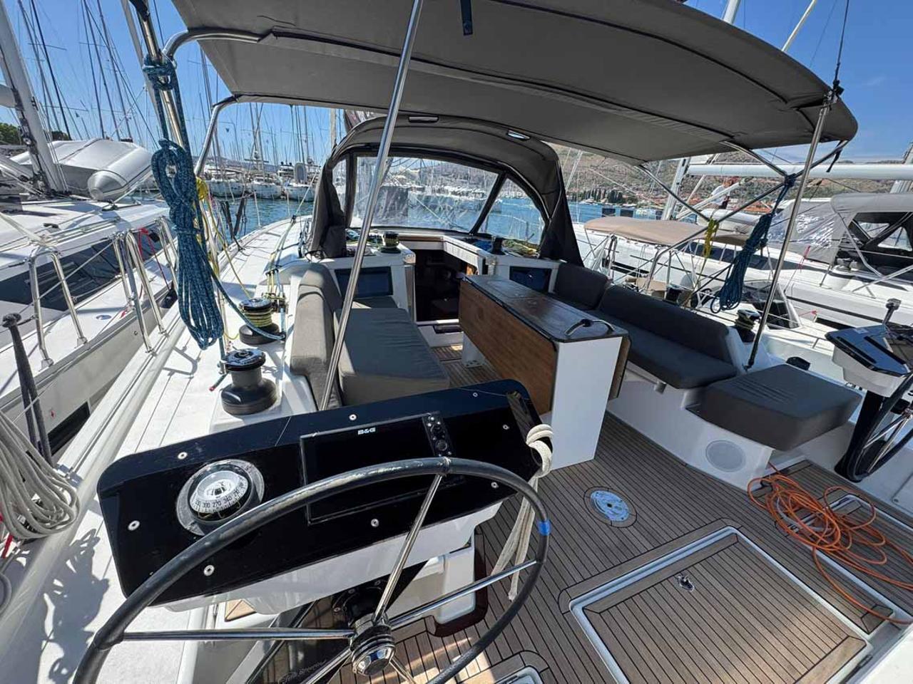 Noleggio Dufour 44 - 4 cab "Miram" a Trogir | Nautilus - Slika 4