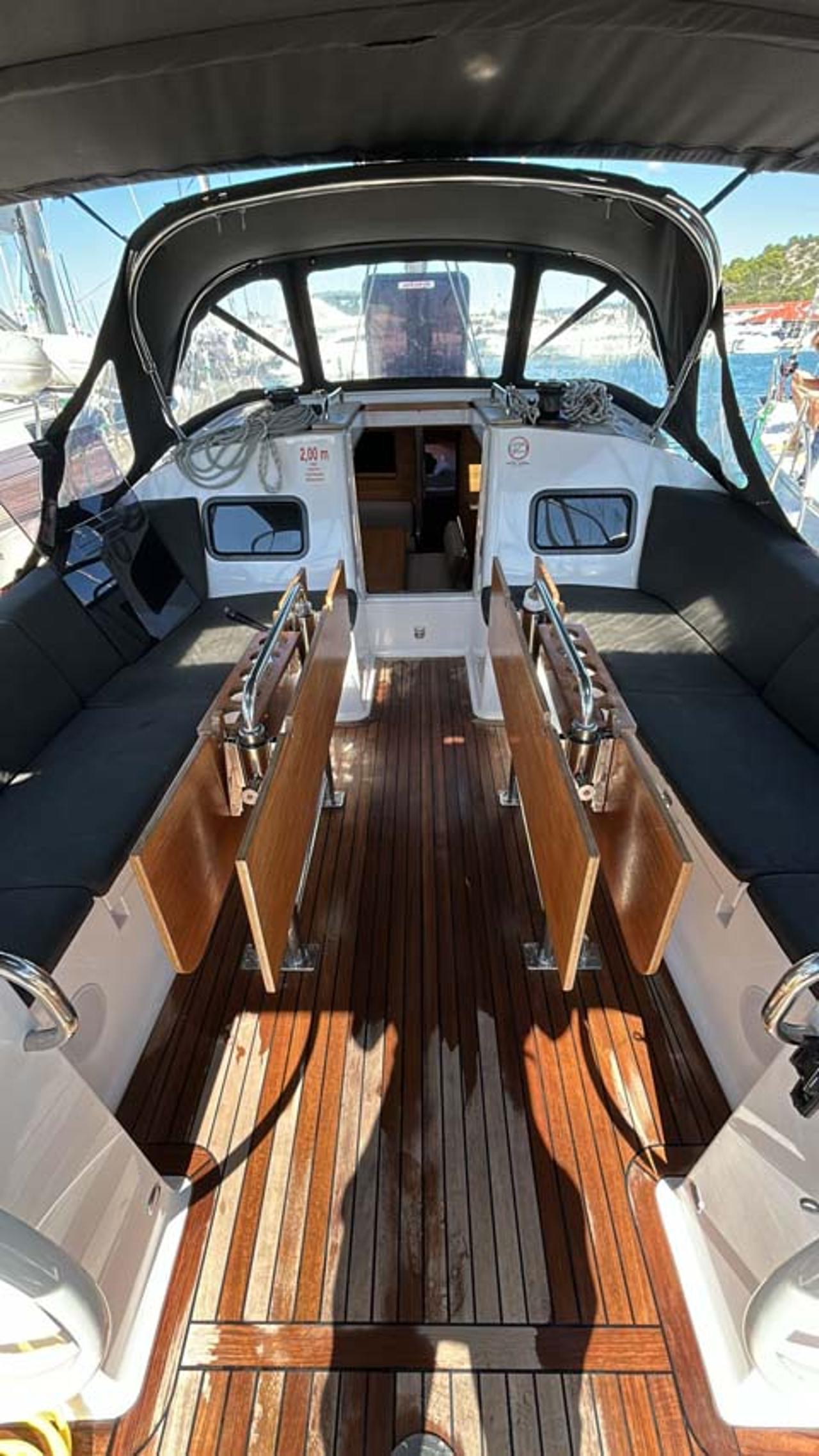 Najam Elan Impression 45.1 "Perun" u destinaciji Murter | Nautilus - Slika 4