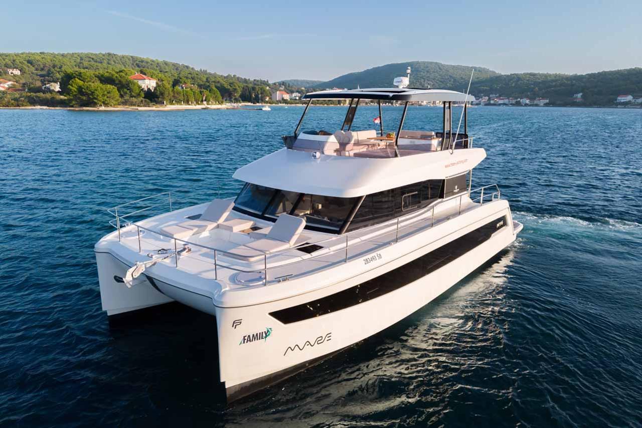 Najam Fountaine Pajot MY6 "Family 2.0" u destinaciji Šibenik | Nautilus