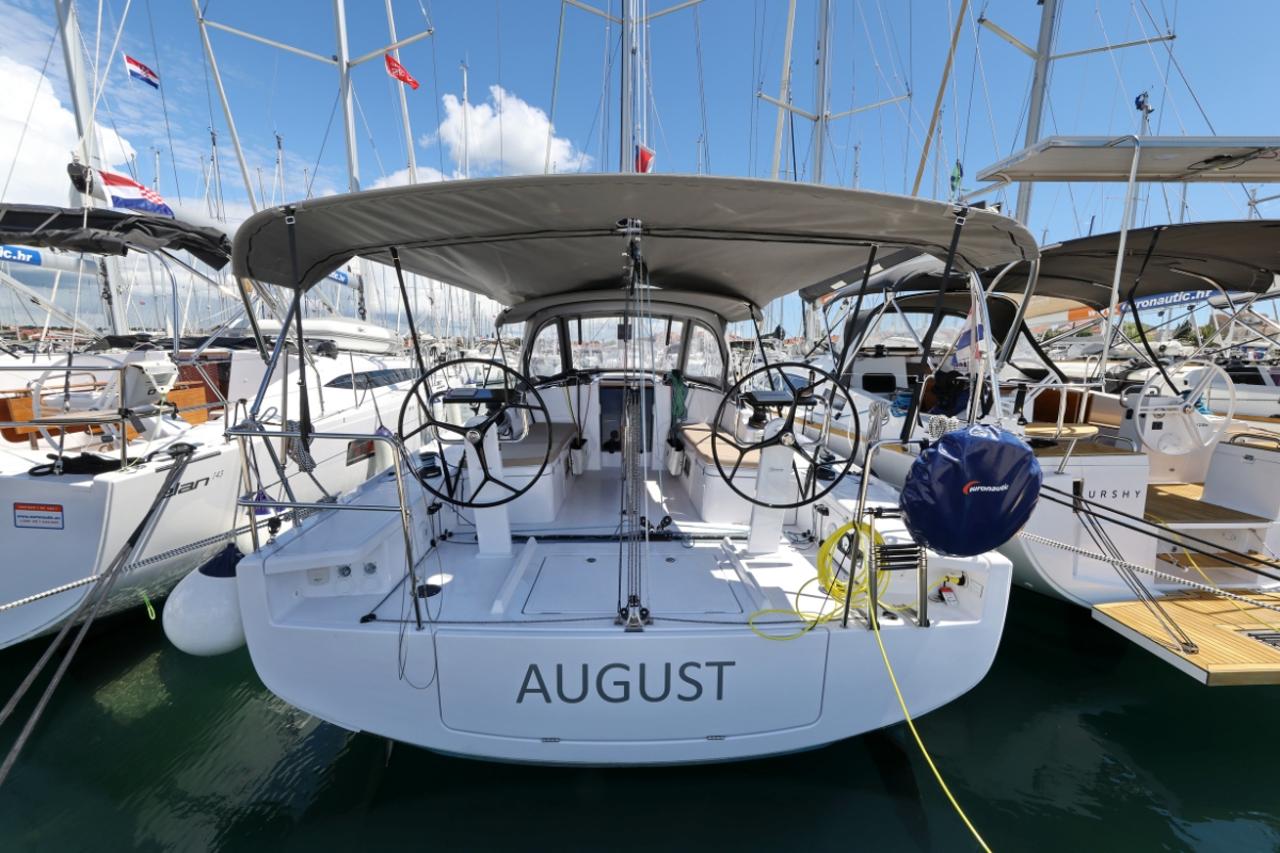 Charter First 36 "August" in Biograd na Moru | Nautilus - Slika 3