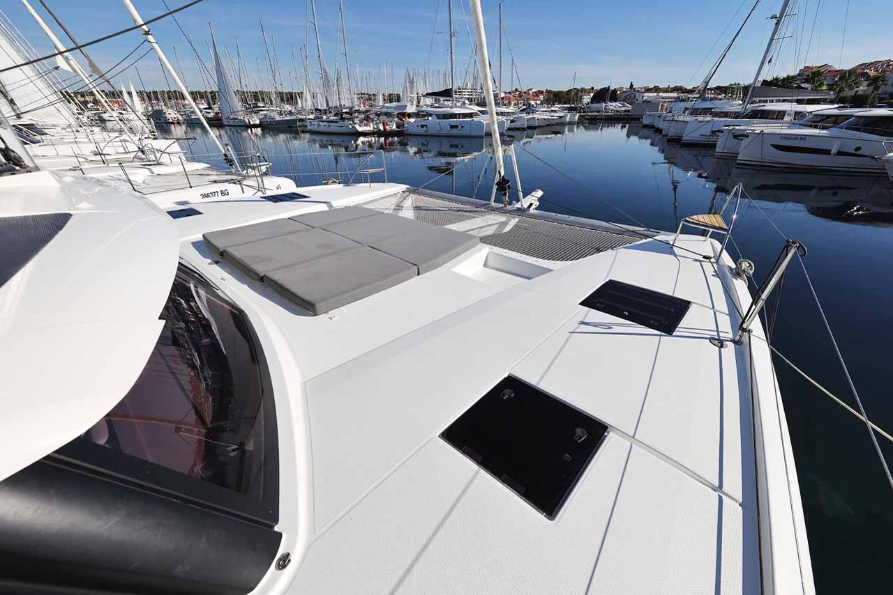 Najam Fountaine Pajot Tanna 47 - 5 + 1 cab. "Maya I" u destinaciji Biograd na Moru | Nautilus - Slika 4