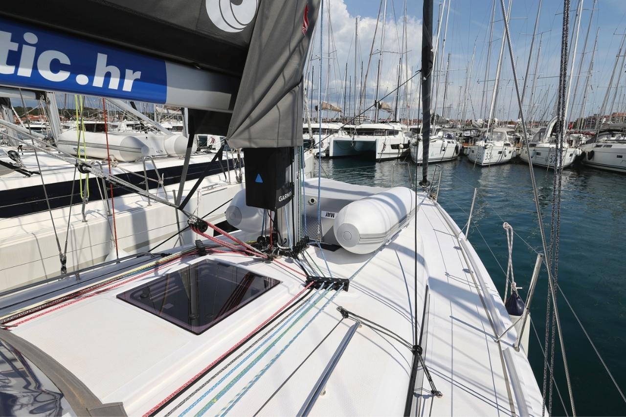 Charter First 36 "February" in Biograd na Moru | Nautilus - Slika 4