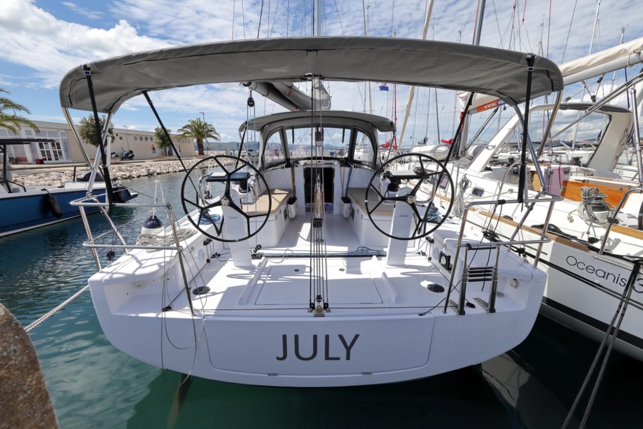 Charter First 36 "July" in Biograd na Moru | Nautilus - Slika 3