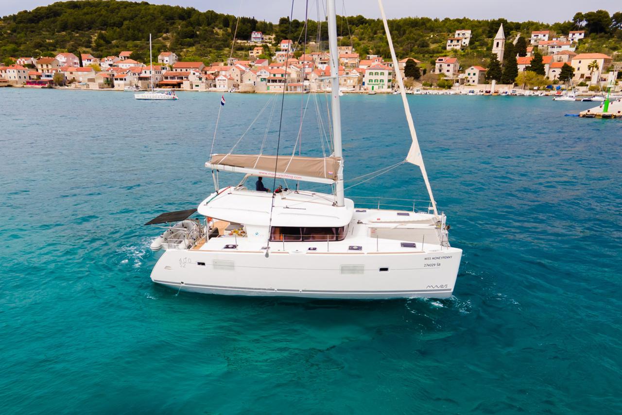 Noleggio Lagoon 400 S2 - 4 + 2 cab. "Miss Moneypenny" a Šibenik | Nautilus - Slika 4
