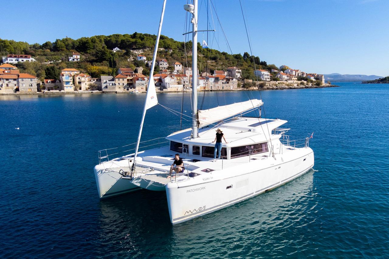 Noleggio Lagoon 421 - 4 + 1 cab. "Patch Work" a Šibenik | Nautilus - Slika 3