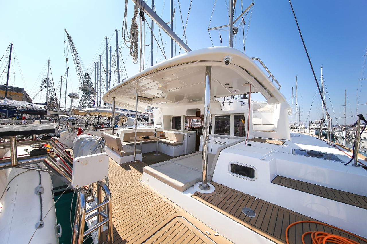 Noleggio Lagoon 450 F - 4 + 2 cab. "Fenadi" a Trogir | Nautilus - Slika 4