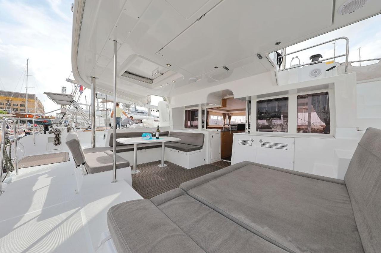 Charter Lagoon 450 F - 4 + 2 cab. "Lydia" in Trogir | Nautilus - Slika 4