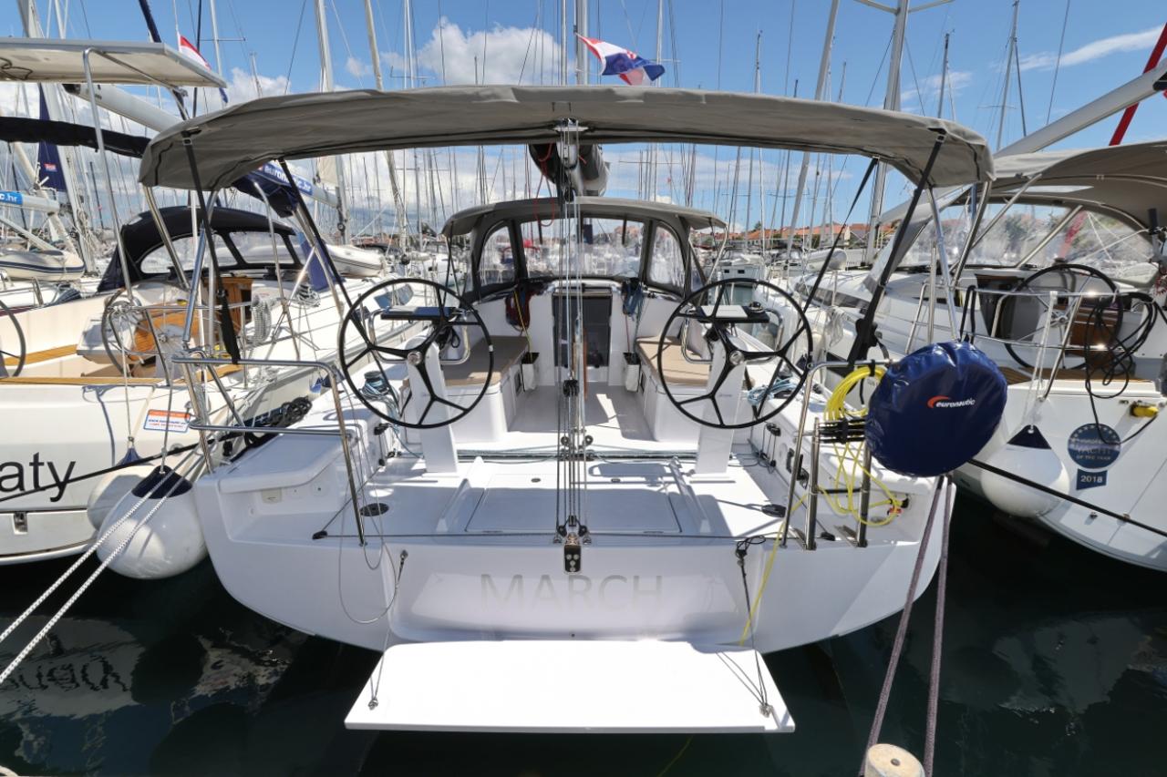 Charter First 36 "March" in Biograd na Moru | Nautilus - Slika 3