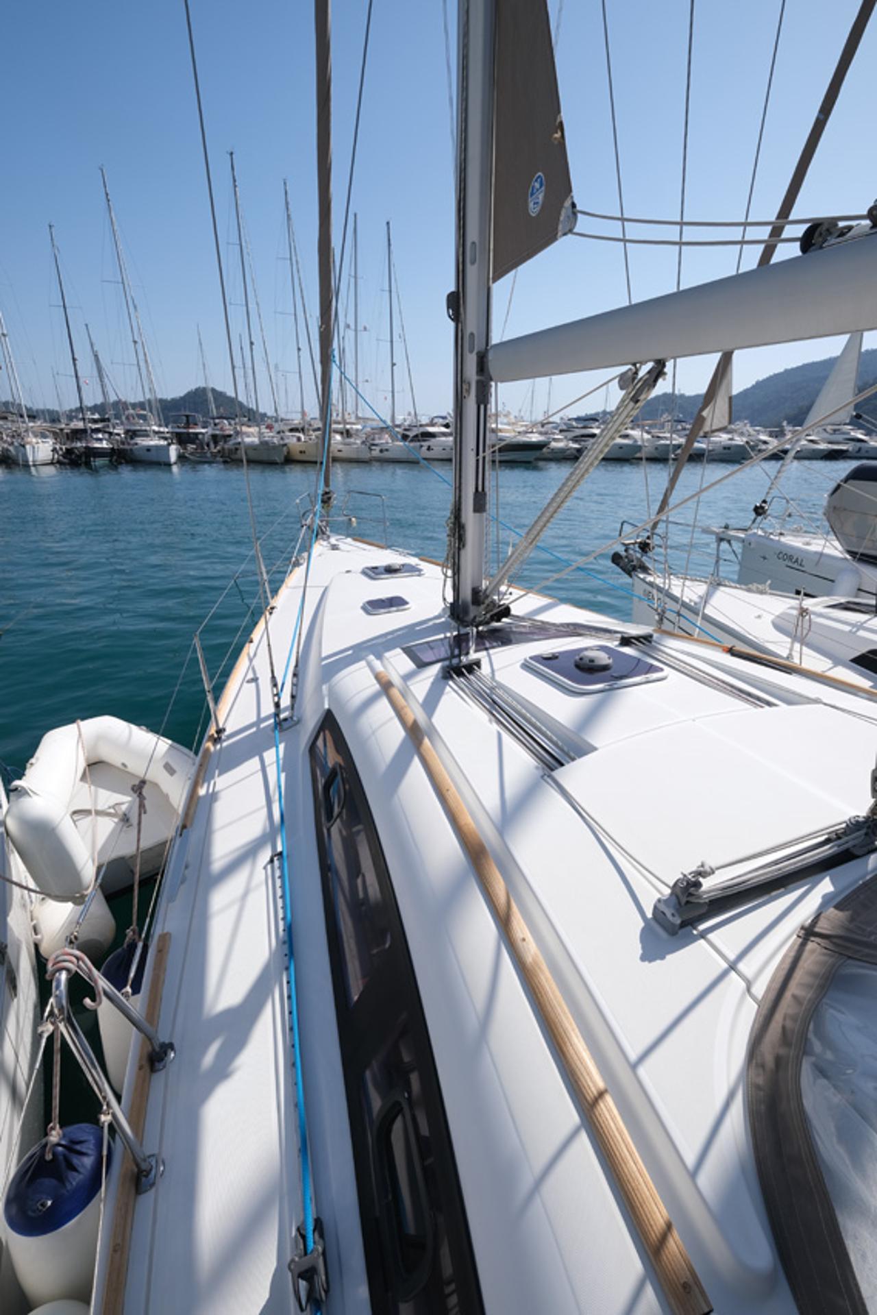 Najam Oceanis 43 Family - 4 cab. "Sophia-Maria" u destinaciji Fethiye | Nautilus - Slika 4