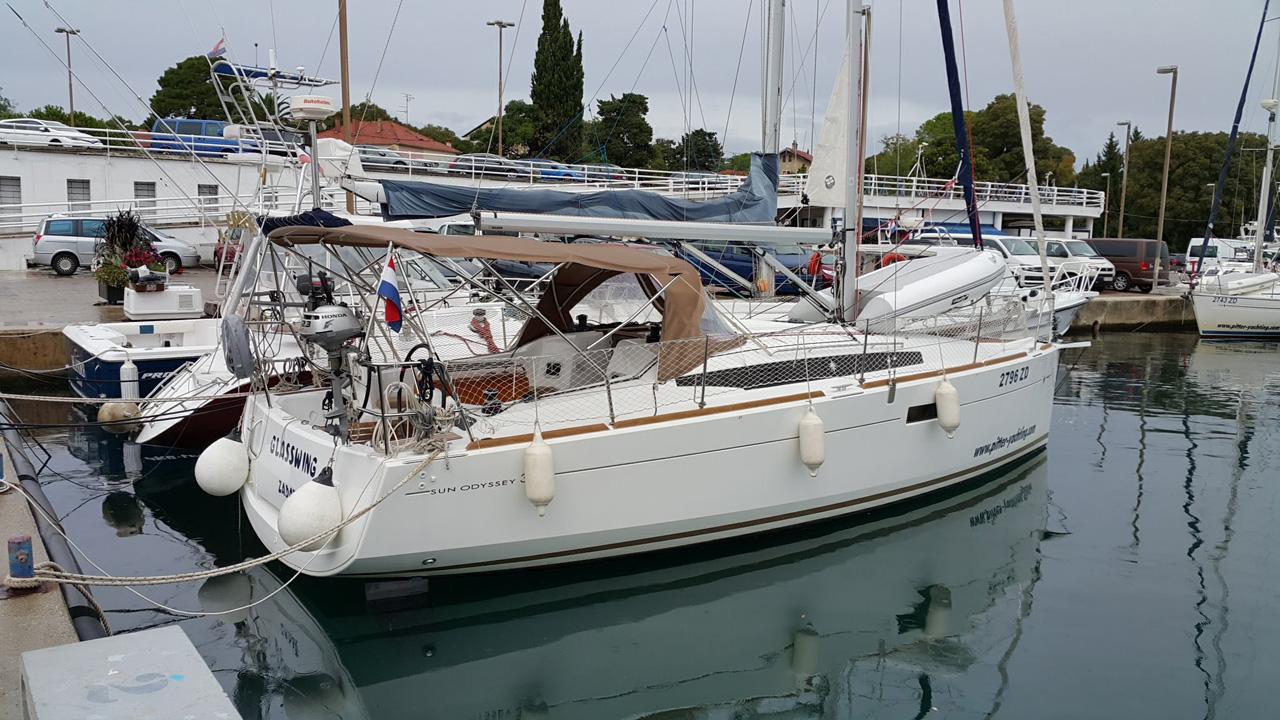 Najam Sun Odyssey 349 - 2 cab. "Glasswing" u destinaciji Zadar | Nautilus - Slika 3