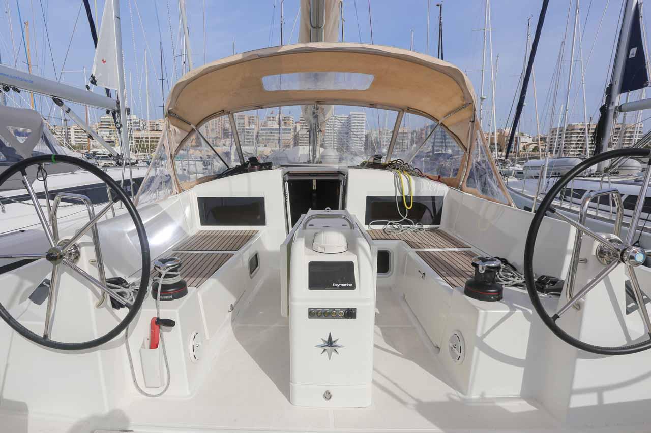 Najam Sun Odyssey 440 - 4 cab. "Lazy River" u destinaciji Palma de Mallorca | Nautilus - Slika 4