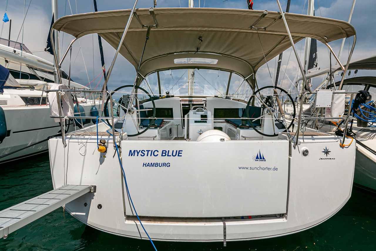 Najam Sun Odyssey 440 - 4 cab. "Mystic Blue" u destinaciji Krf | Nautilus