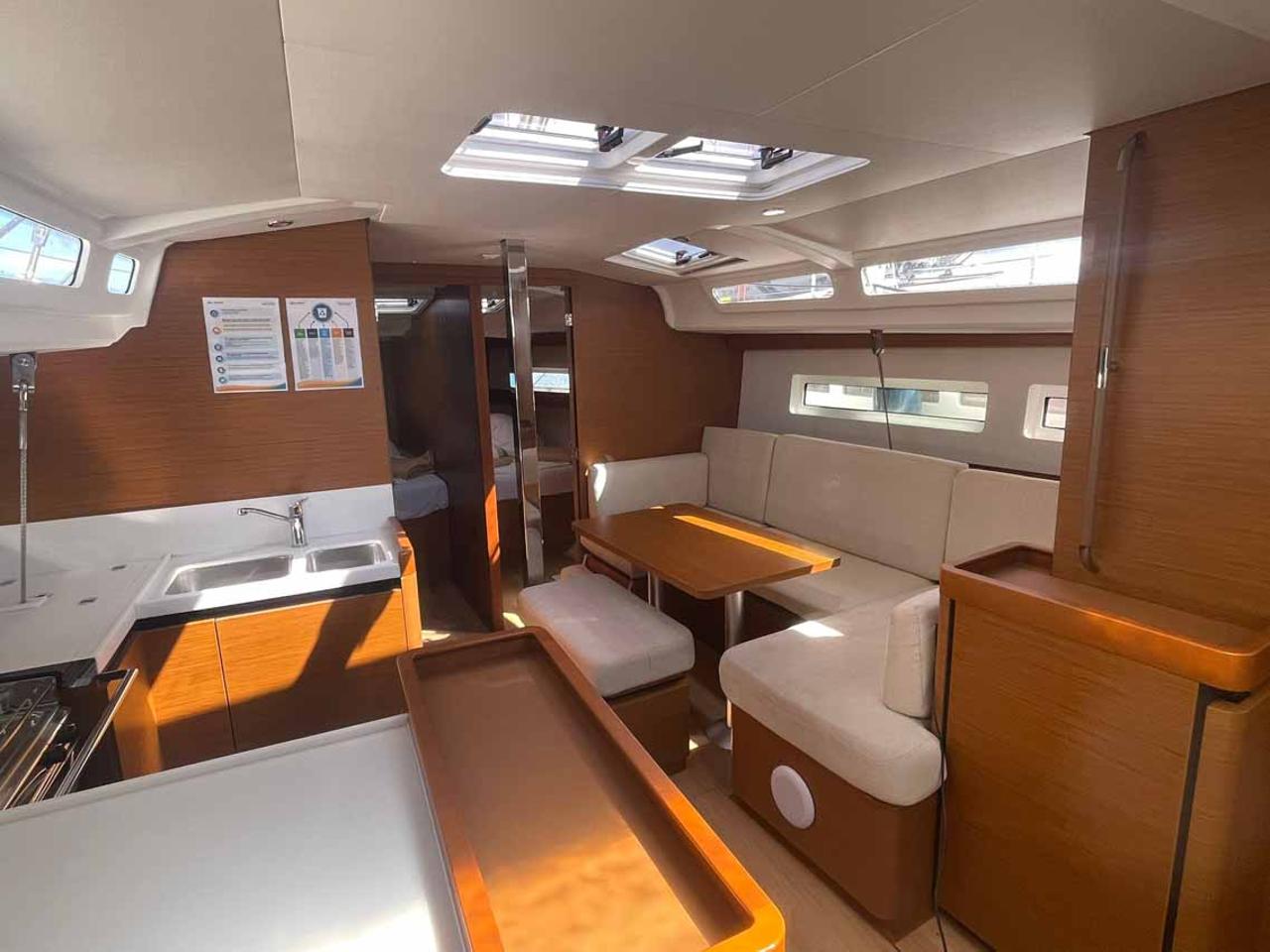 Noleggio Sun Odyssey 440 - 4 cab. "Sweet Dreams" a Figari/Golfo Aranci | Nautilus - Slika 4