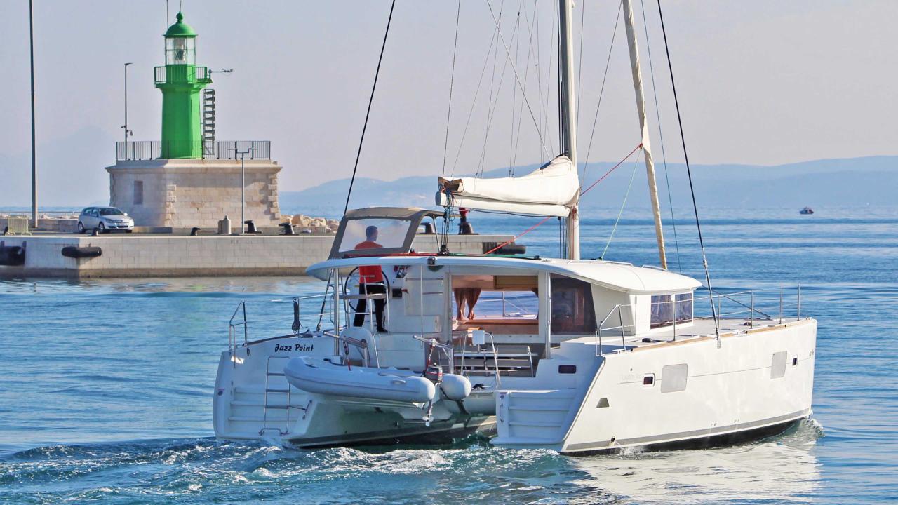 Najam Lagoon 400 - 4 + 2 cab. "Jazz Point" u destinaciji Split | Nautilus - Slika 4
