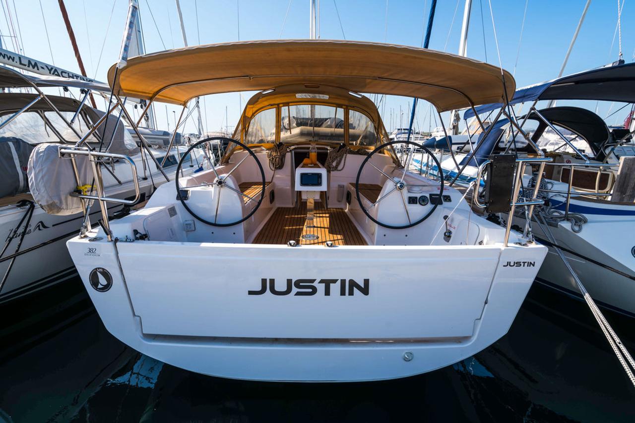 Charter Dufour 382 GL "JustIn" in Biograd na Moru | Nautilus - Slika 3