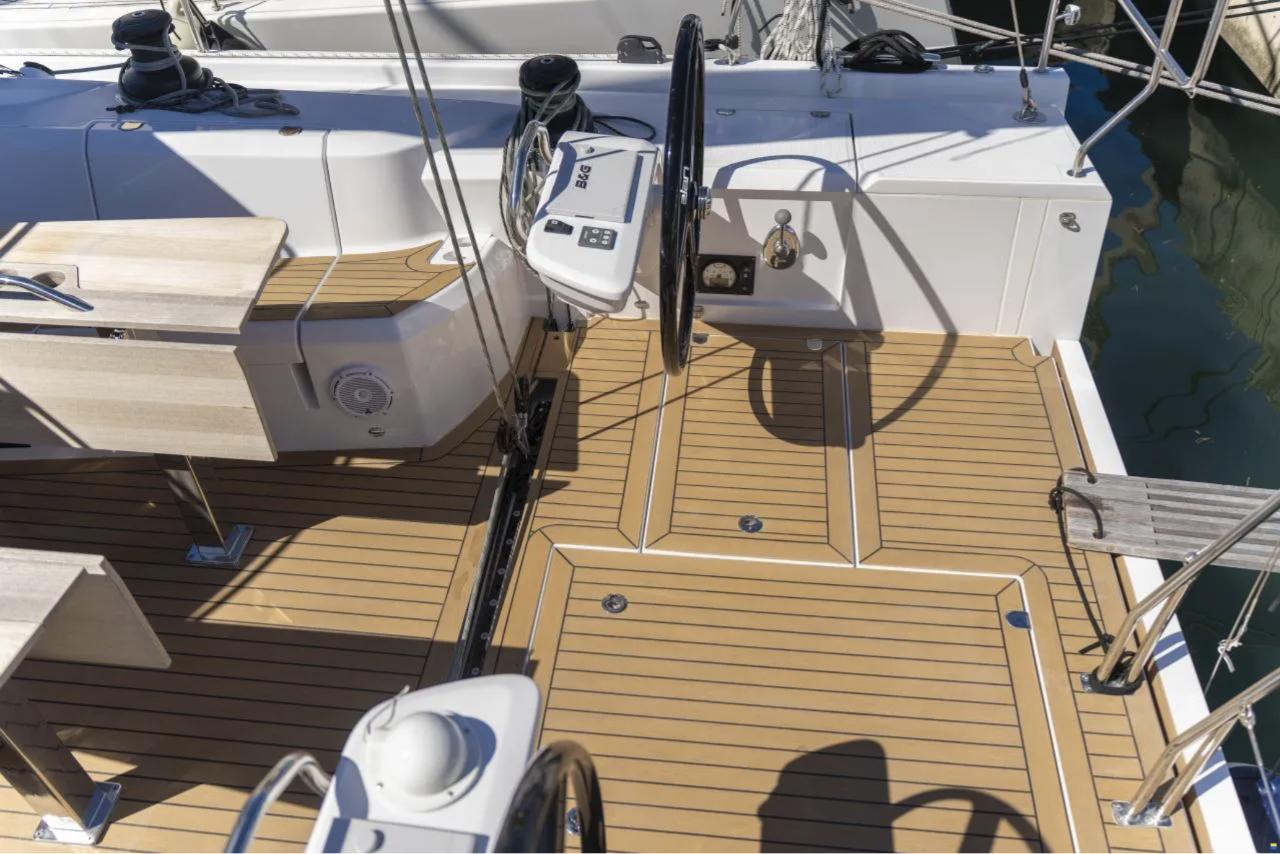 Najam Elan E6 "Sailing Grace" u destinaciji Biograd na Moru | Nautilus - Slika 4