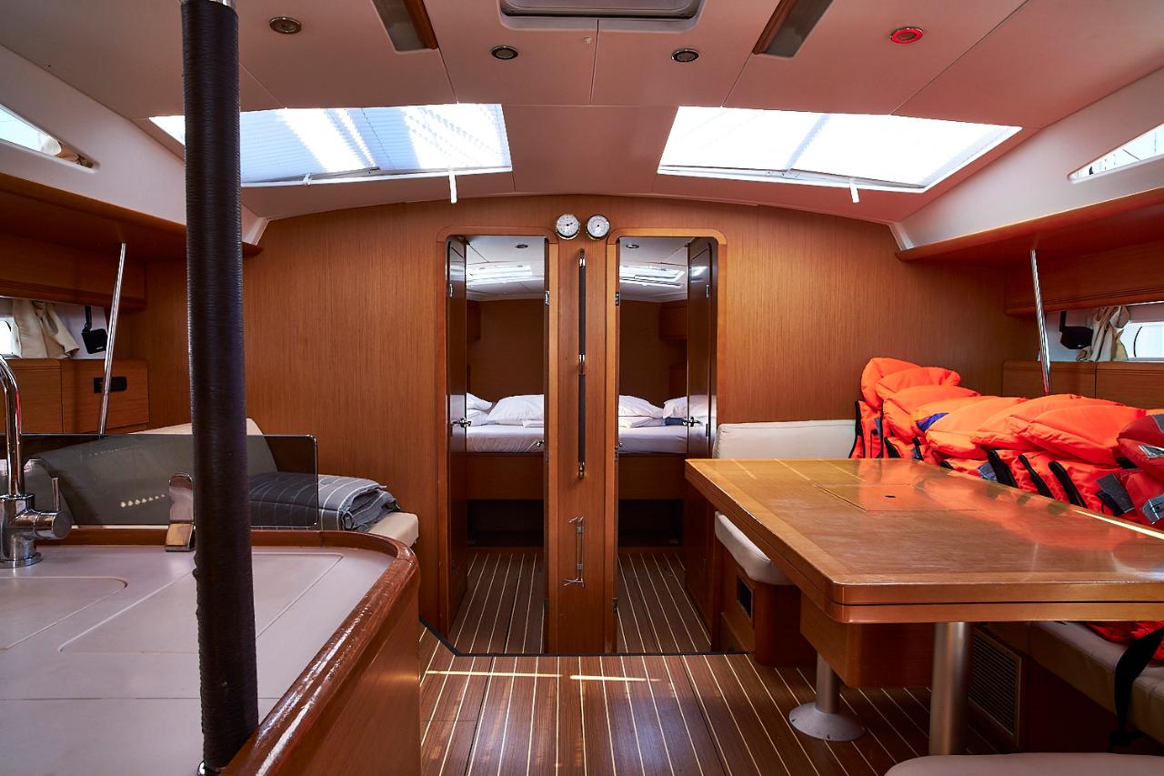 Noleggio Jeanneau 53 - 5 + 1 cab. "Tina" a Biograd na Moru | Nautilus - Slika 4