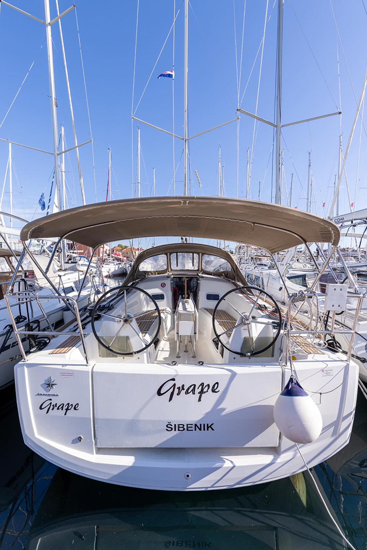 Charter Sun Odyssey 349 - 3 cab. "Grape" in Biograd na Moru | Nautilus - Slika 3